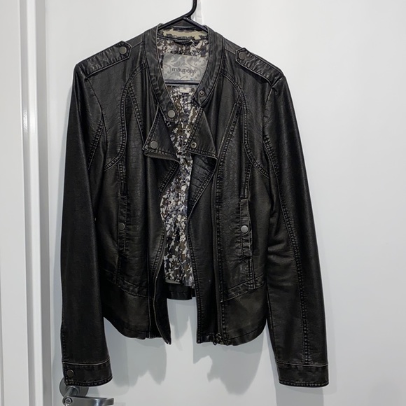 Women’s Vintage Style Leather Jacket - Picture 1 of 4
